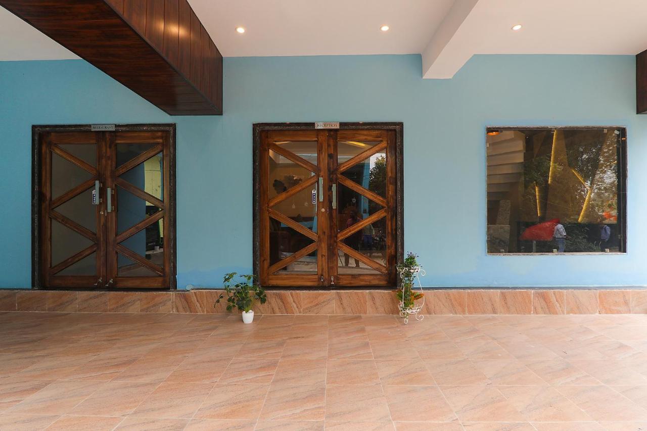 Fabhotel Blueark Lucknow Exterior photo