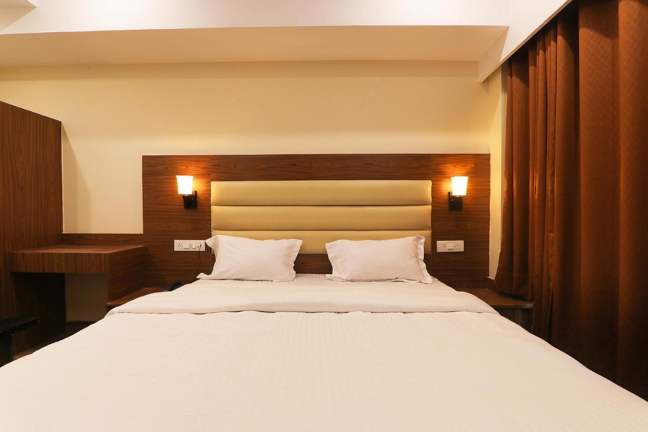 Fabhotel Blueark Lucknow Exterior photo